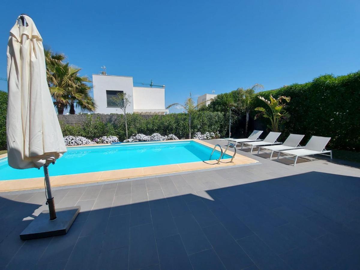 사 라피타 Casa De Lujo Frente A La Playa De Es Trenc 빌라 외부 사진